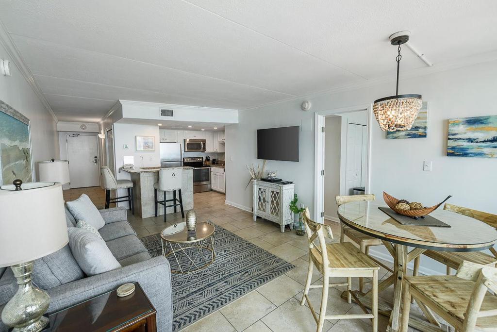Island Winds East: Beachfront Condo with Million Dollar Views Gulf Shores Exterior photo