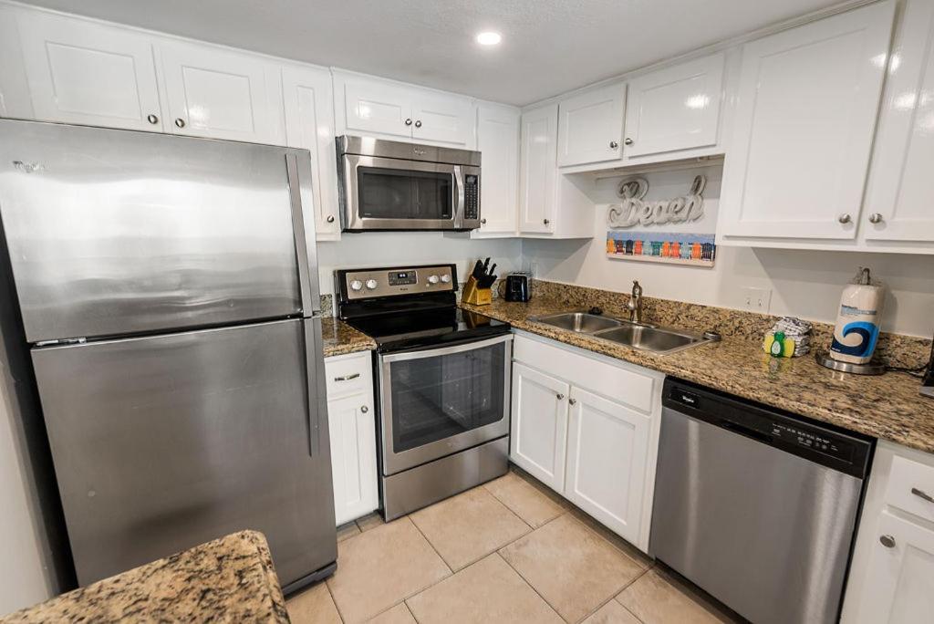 Island Winds East: Beachfront Condo with Million Dollar Views Gulf Shores Exterior photo