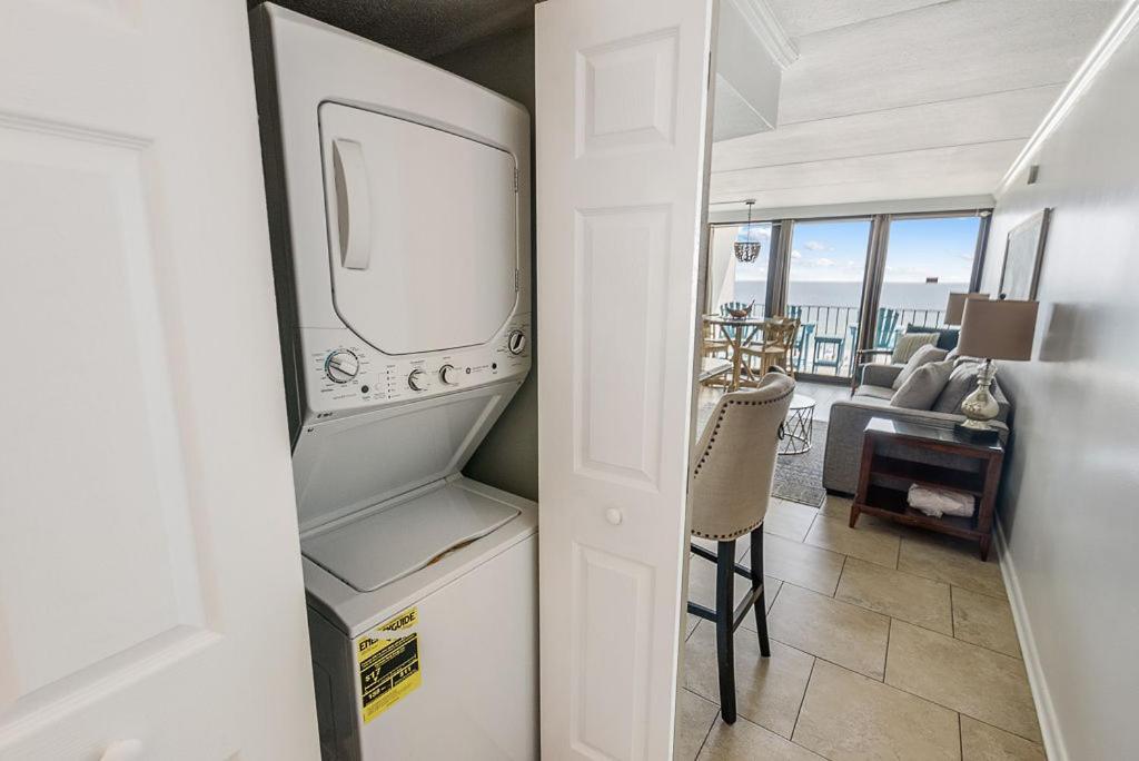 Island Winds East: Beachfront Condo with Million Dollar Views Gulf Shores Exterior photo
